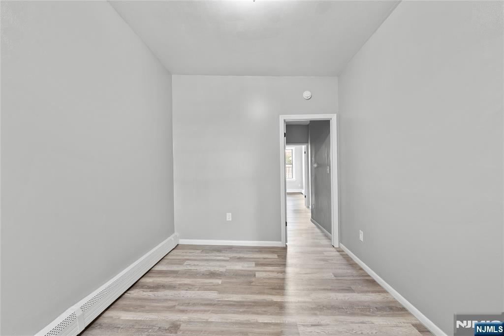 9 Monroe Street - Photo 5