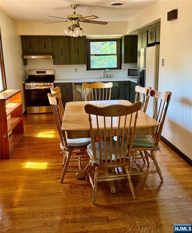 80 Lawrence Avenue 2 - Photo 4