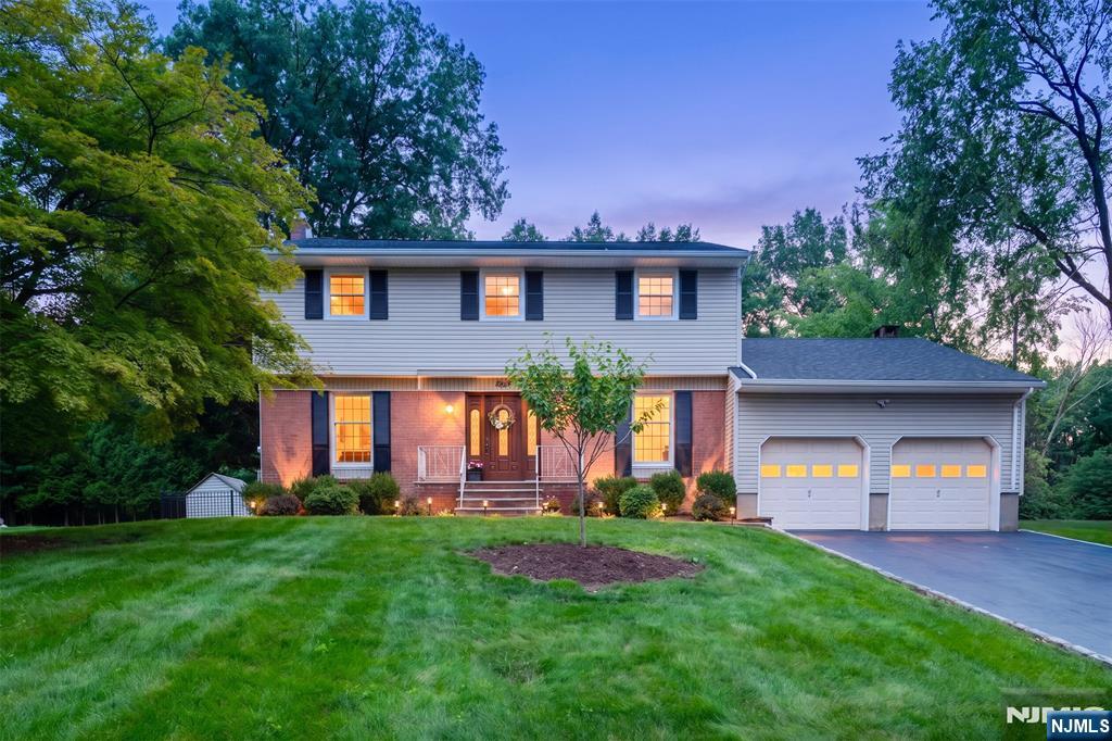 8 Cedar Lane - Photo 1