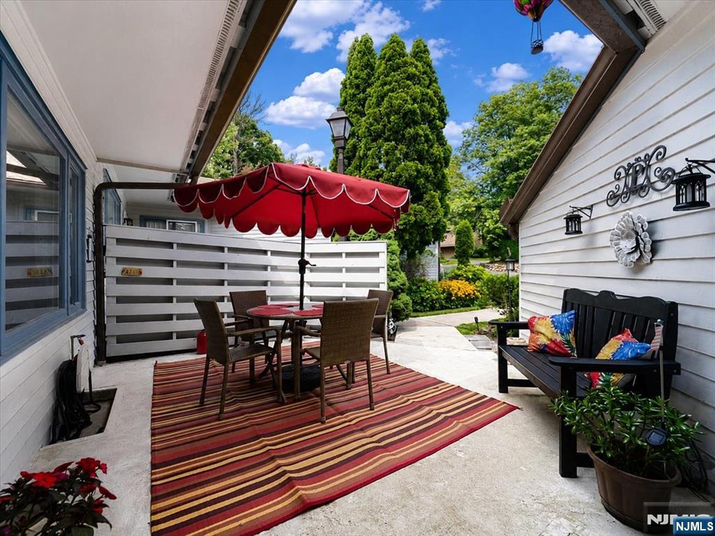 209 Wind Hollow Court - Photo 4