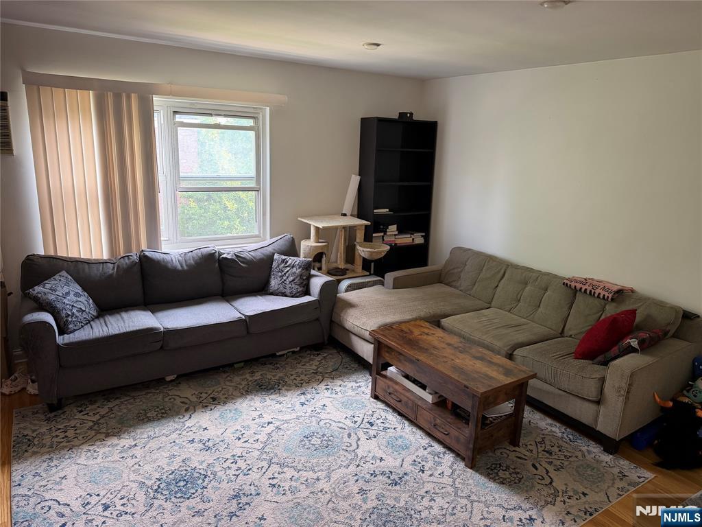 237 Johnson Avenue P6 - Photo 1