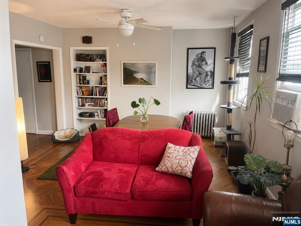 208 John Street 2 - Photo 2