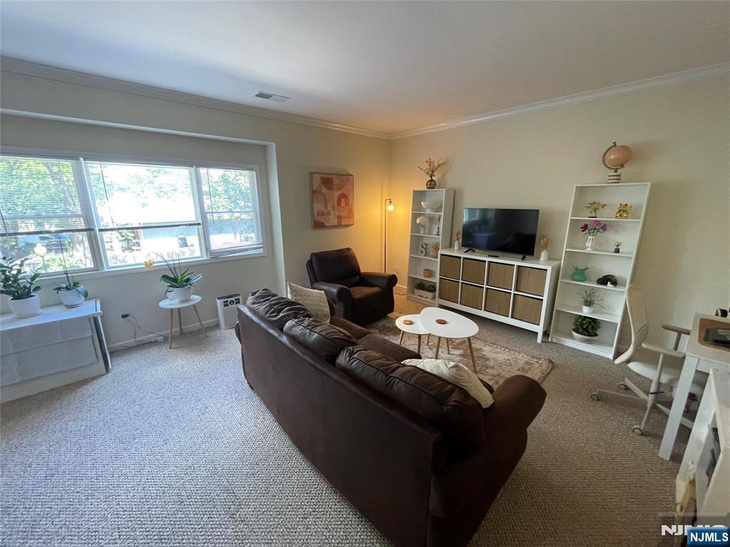 485 Saddle River Road 18 - Photo 5