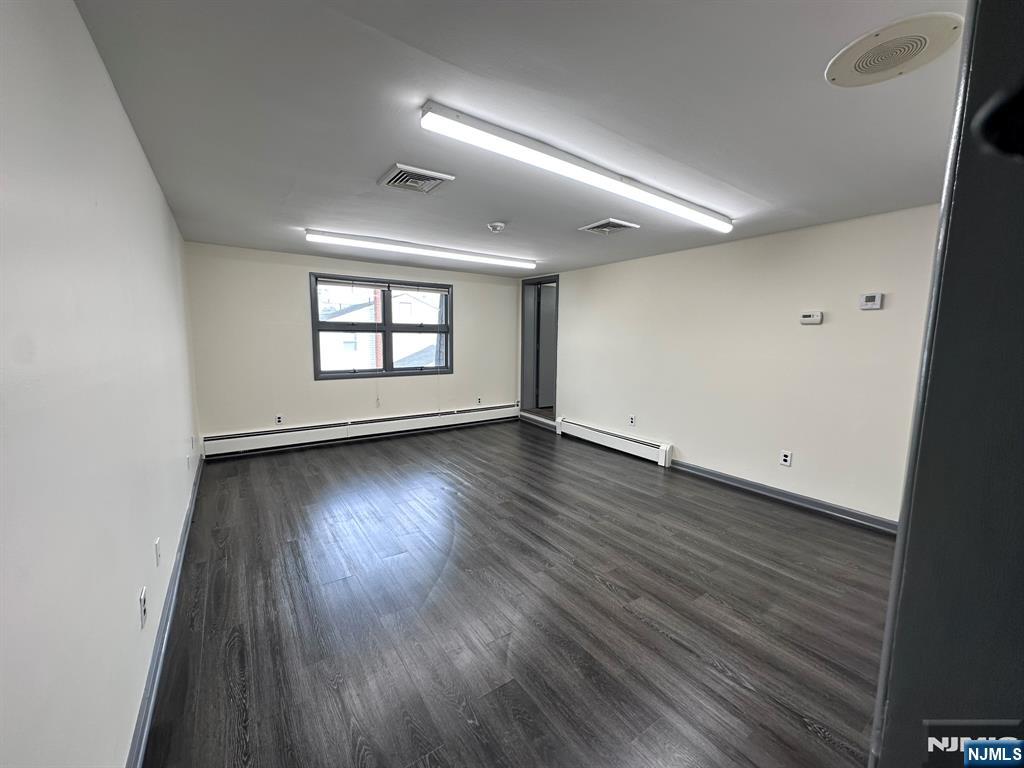 107 Stuyvesant Avenue 202 - Photo 2