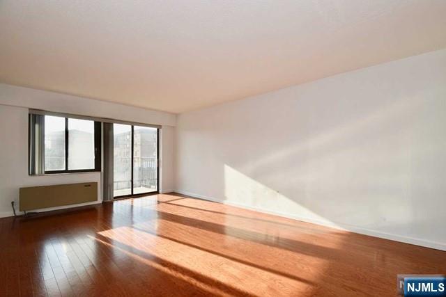 233 12th Street 2A - Photo 4