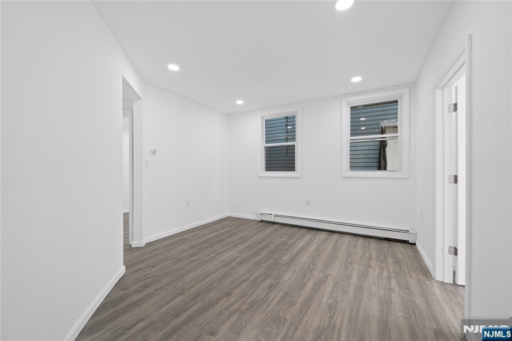 80 Wayne Avenue - Photo 5