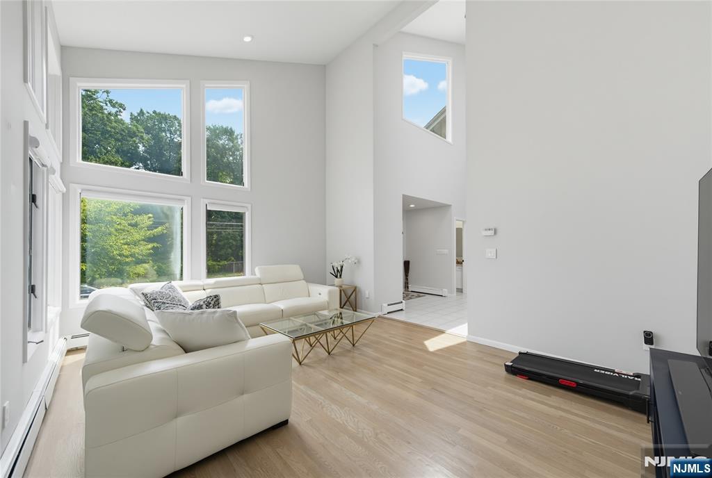 15 Hudson Terrace - Photo 1