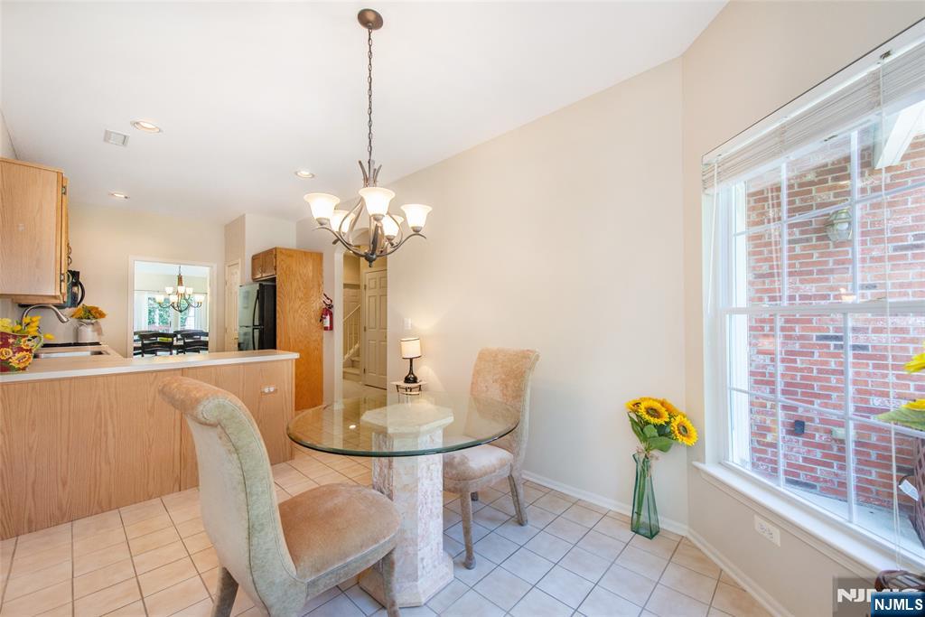 12 Lafayette Street - Photo 5