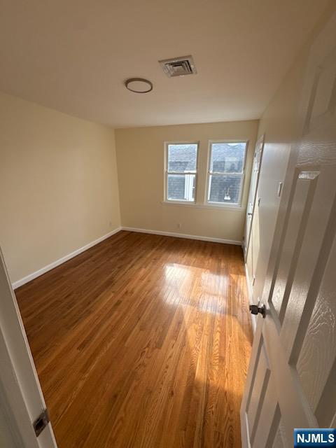 559 Kipp Street 2 - Photo 4