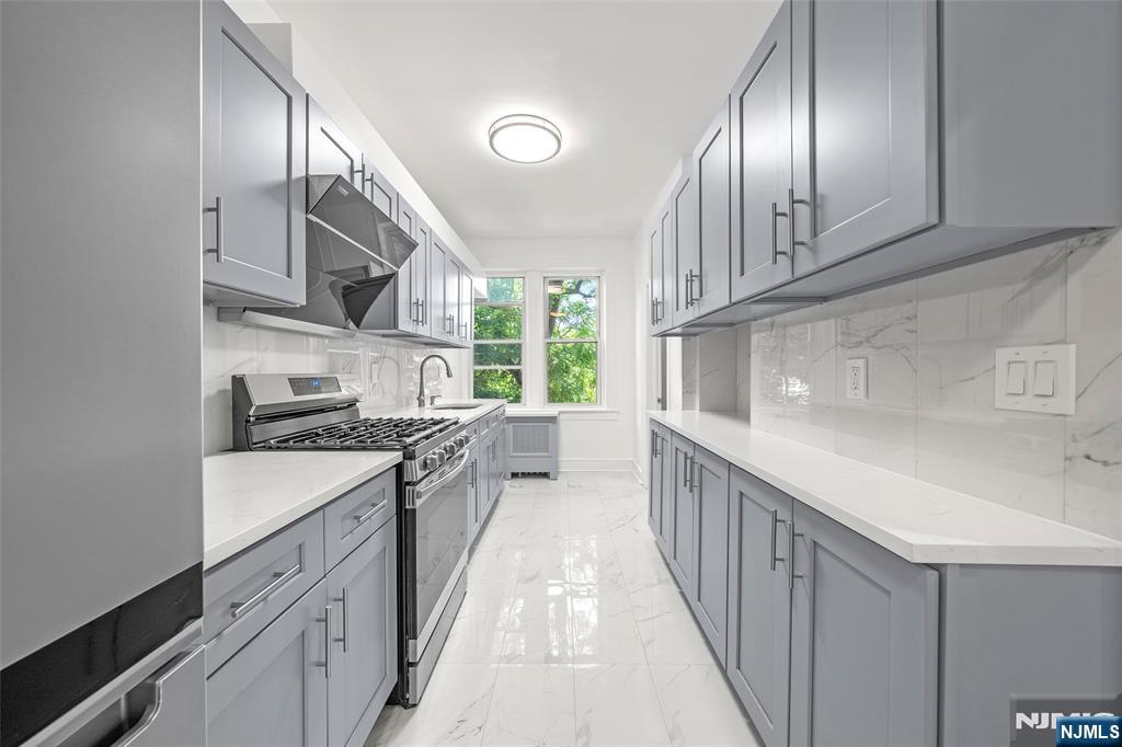 218 Broad Avenue 3C - Photo 3
