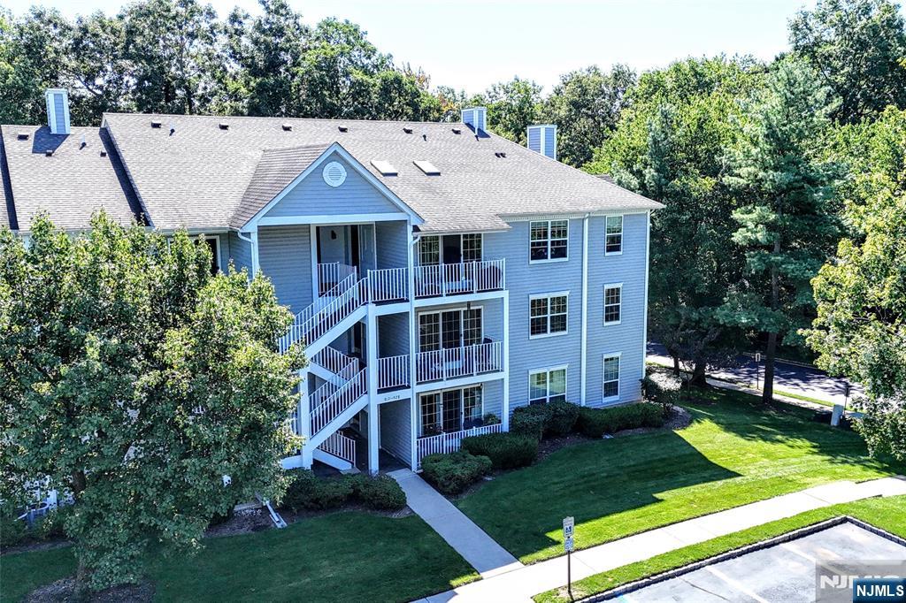 928 Juniper Way - Photo 2