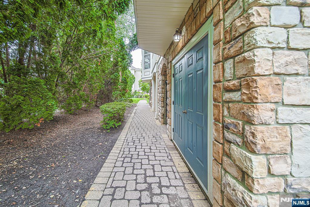 604 Turlington Court 234 - Photo 3
