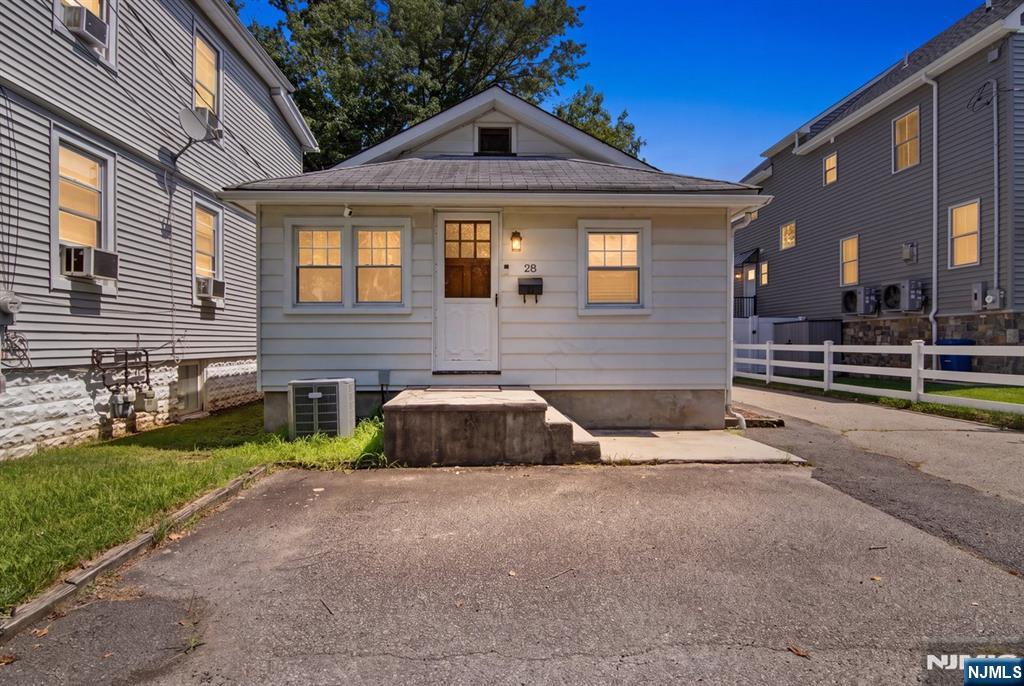 28 Cedar Grove Road - Photo 1