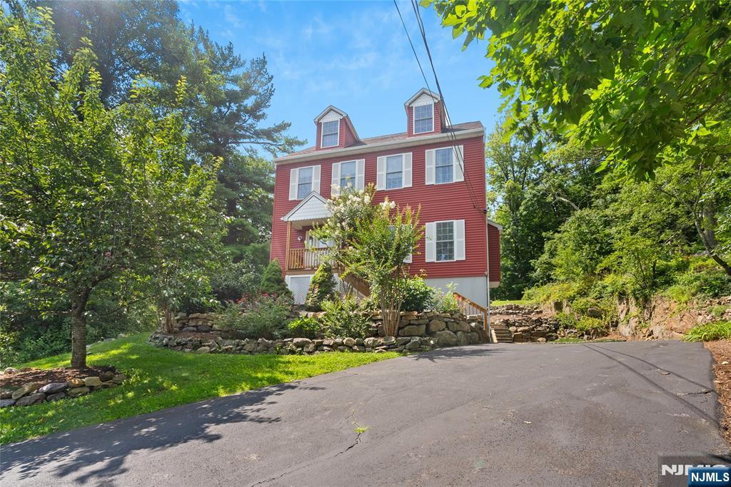 3rd image of 1585 Macopin Rd, West Milford, NJ 07480 | MLS# 26030752