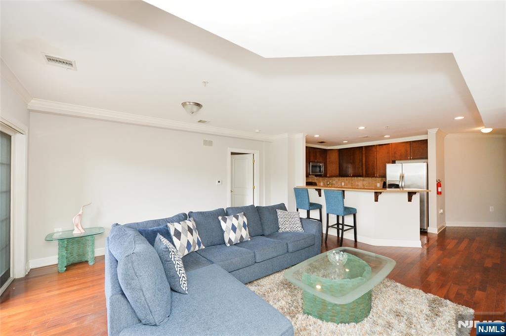54 Polifly Road 409 - Photo 4