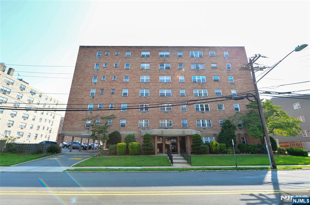 25 Jefferson Street 3D - Photo 1
