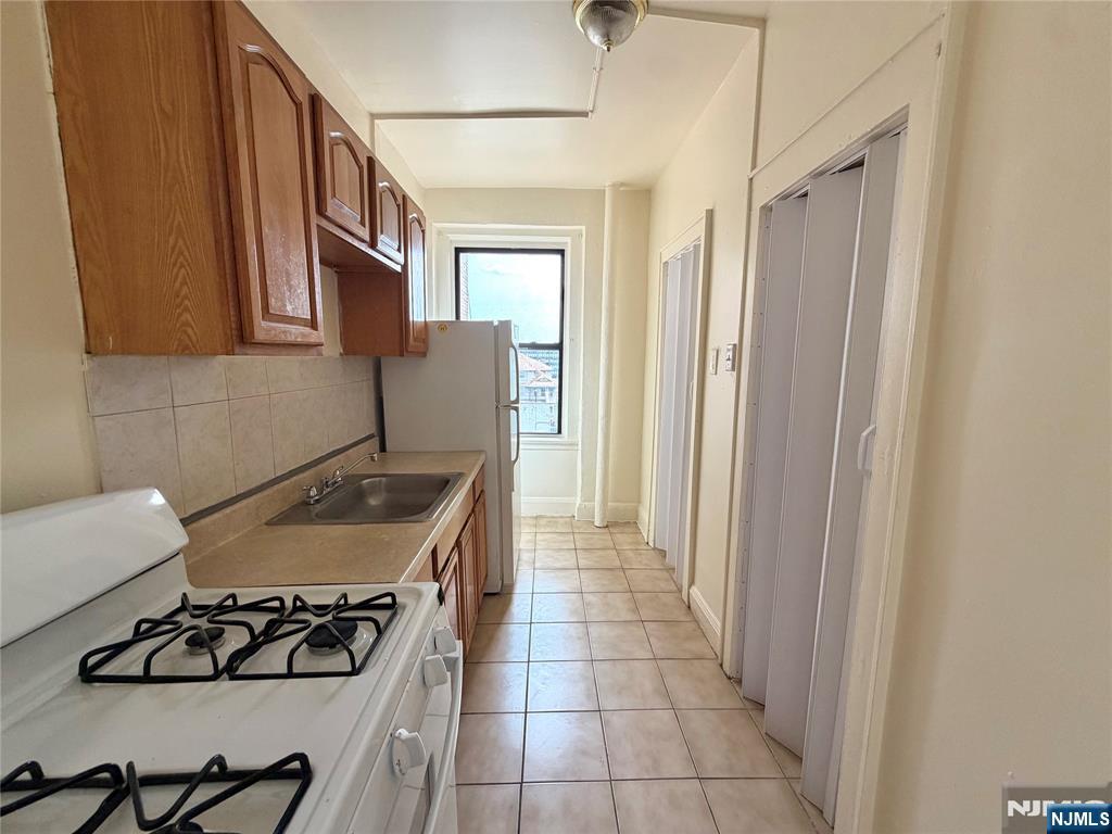 94 Munn Avenue 37 - Photo 3