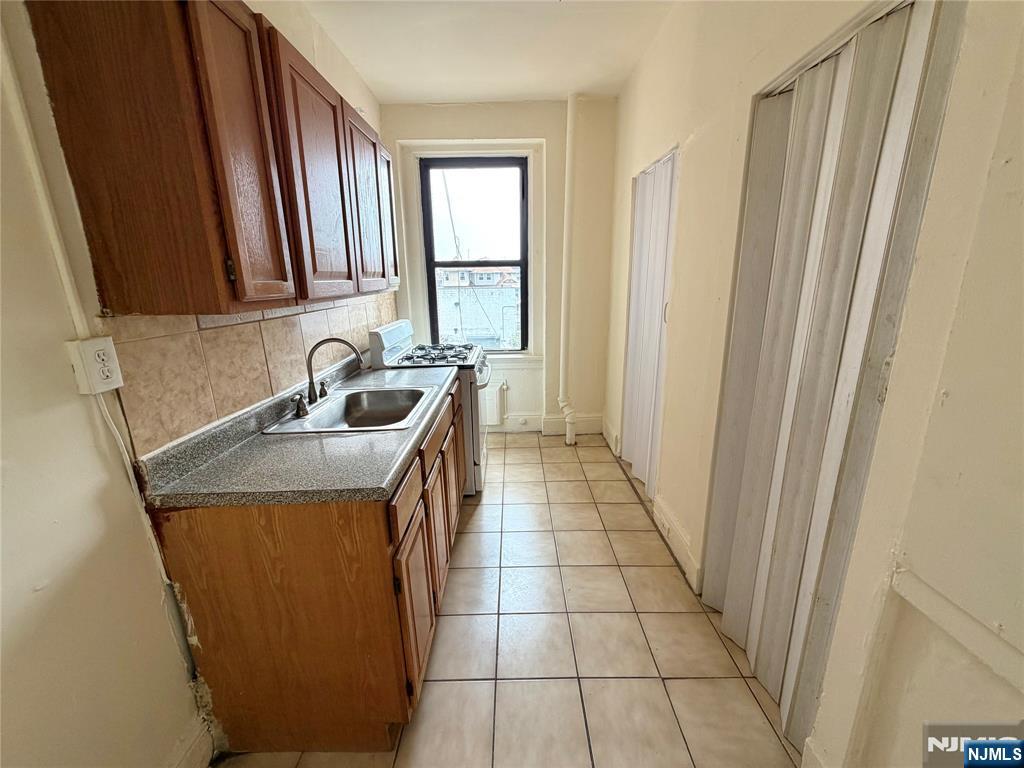94 Munn Avenue 27 - Photo 2