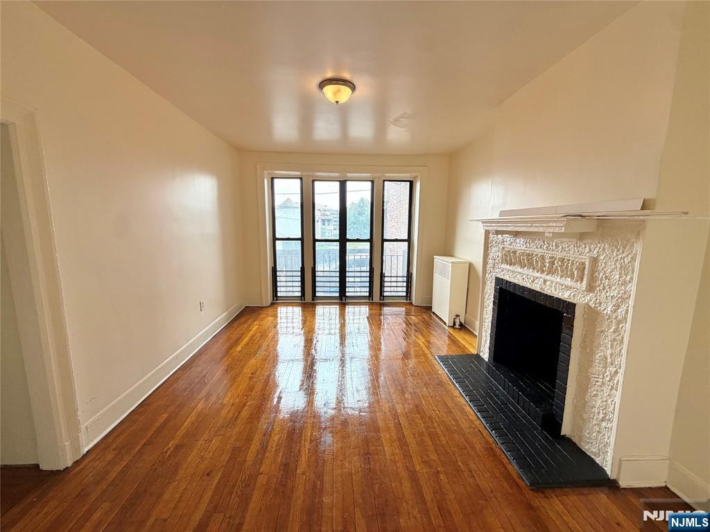94 Munn Avenue 7 - Photo 2