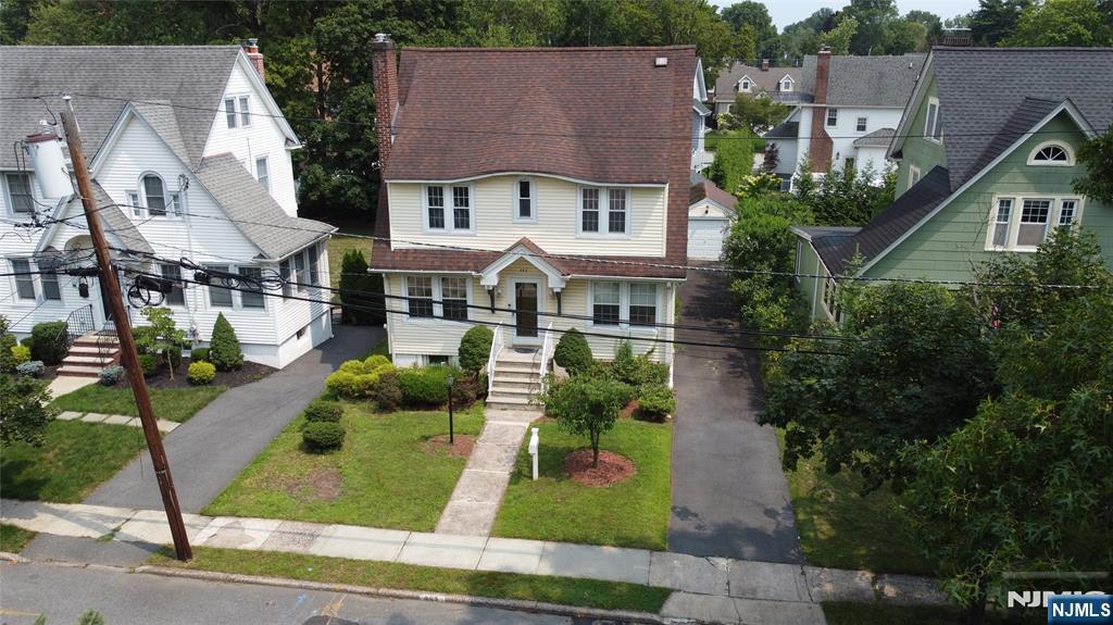 352 Demarest Avenue - Photo 2