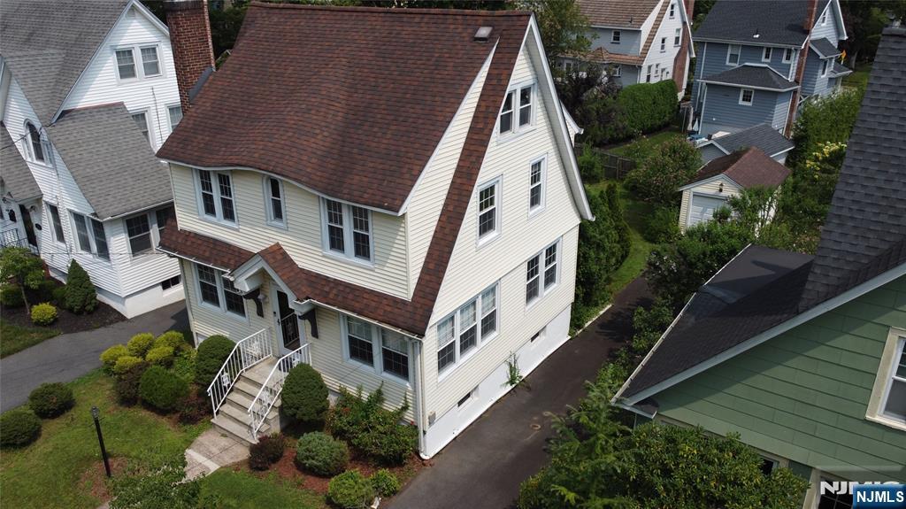 352 Demarest Avenue - Photo 3