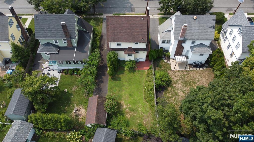 352 Demarest Avenue - Photo 5