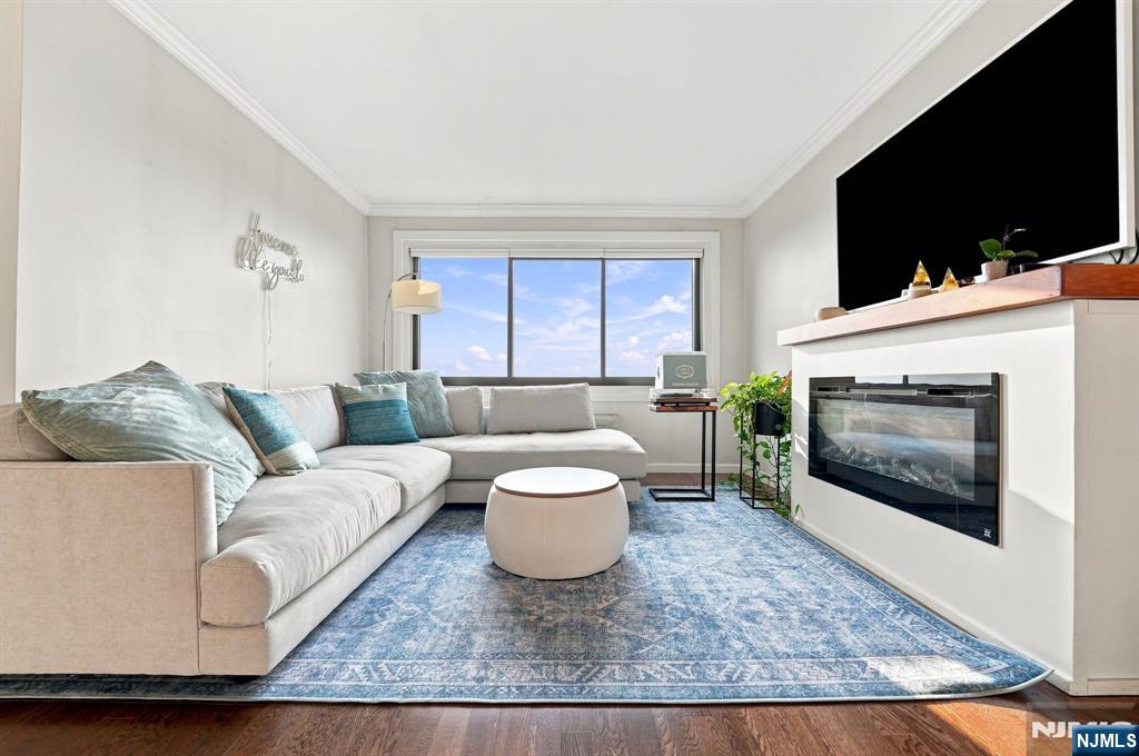 125 Prospect Avenue 18D - Photo 4