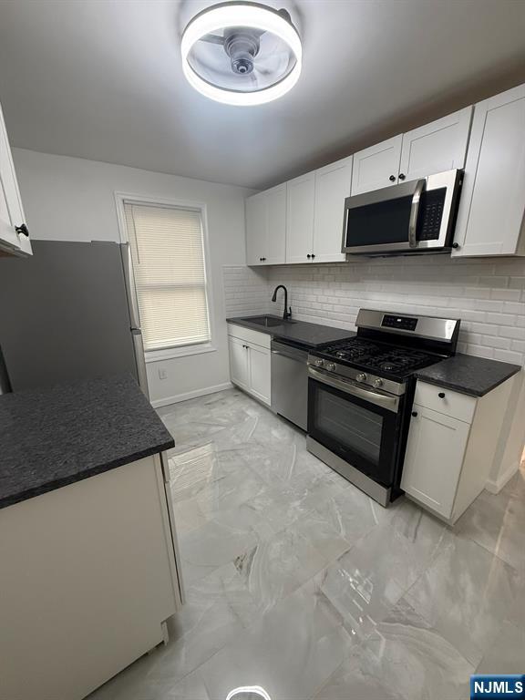 34 Fenner Avenue 2 - Photo 5