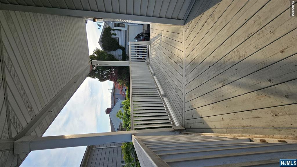 616 Hackensack Street - Photo 4