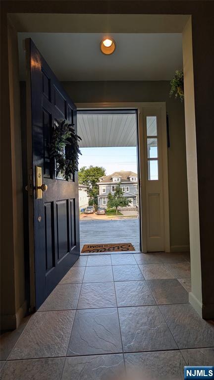 616 Hackensack St, Carlstadt, NJ 07072