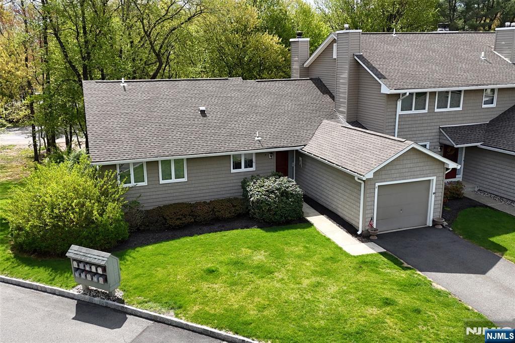 9 Parsons Court - Photo 2