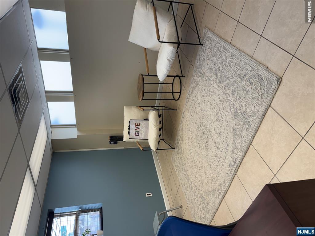 61 N Washington Avenue - Photo 5