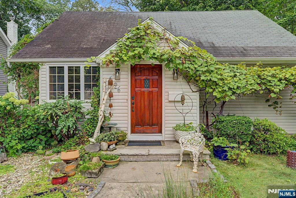 26 Cedar Street - Photo 1