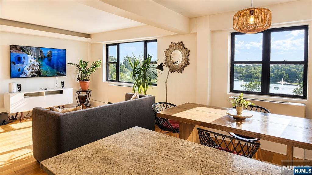 8800 Boulevard East 8M - Photo 2