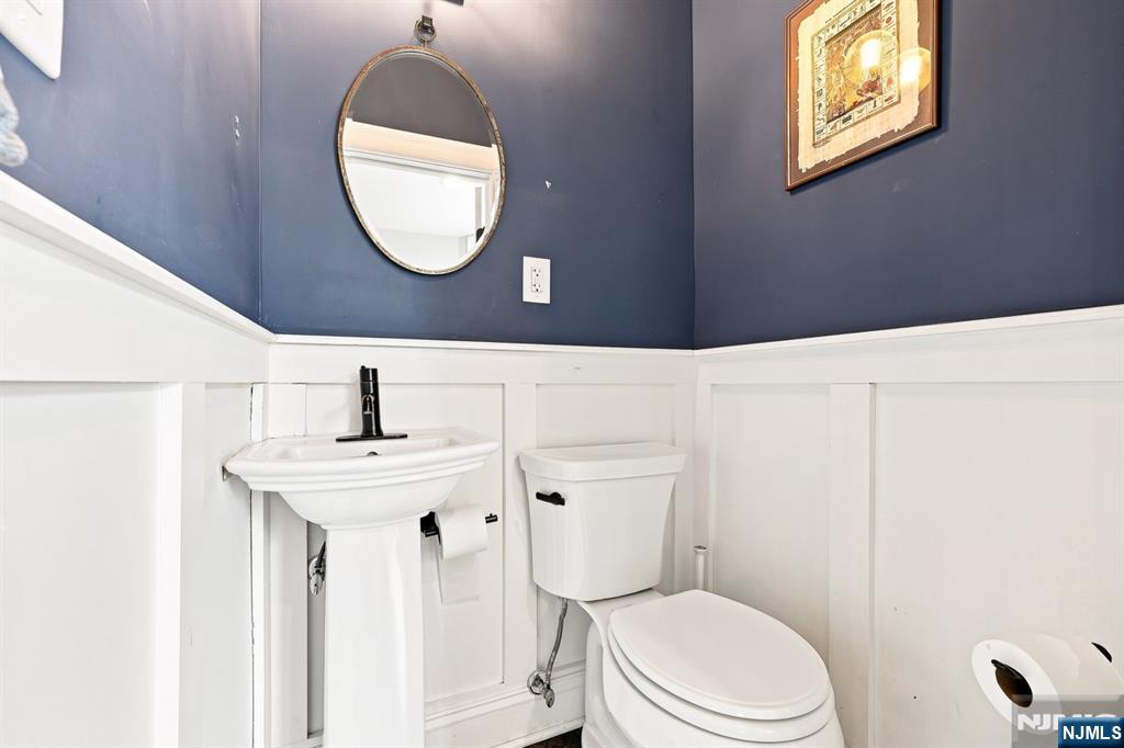 64 Montague Place C0002 - Photo 4