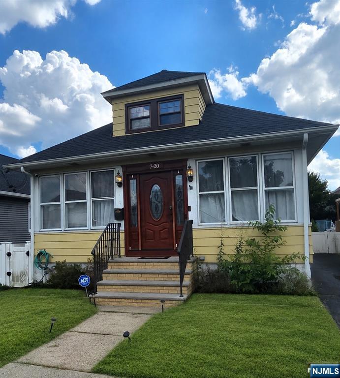 7-20 Fern Street - Photo 1