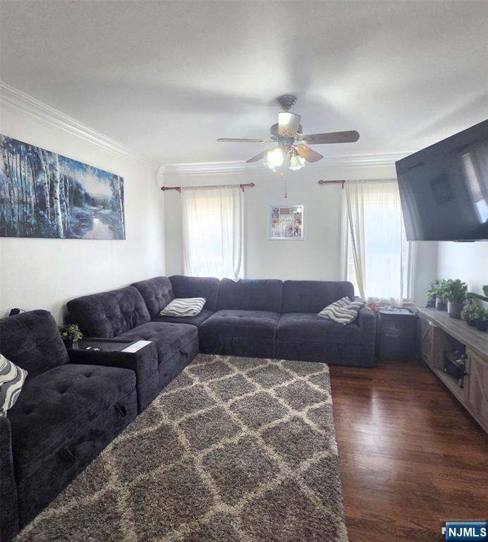 7-20 Fern St, Fair Lawn, NJ 07410