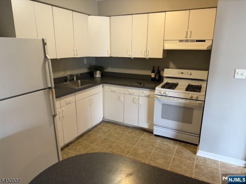 306 Hoover Avenue 41 - Photo 4