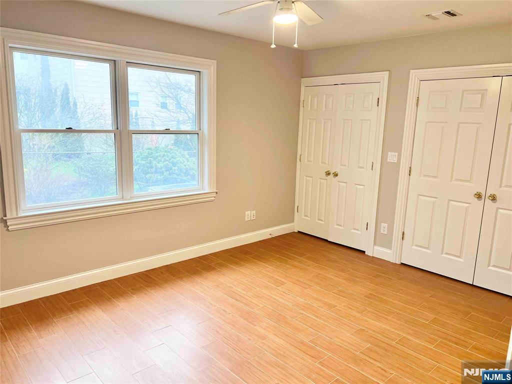 284 John Street 1 - Photo 3