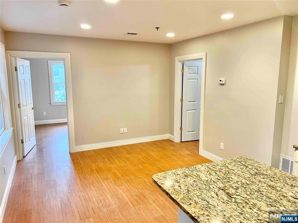 284 John Street 1 - Photo 5