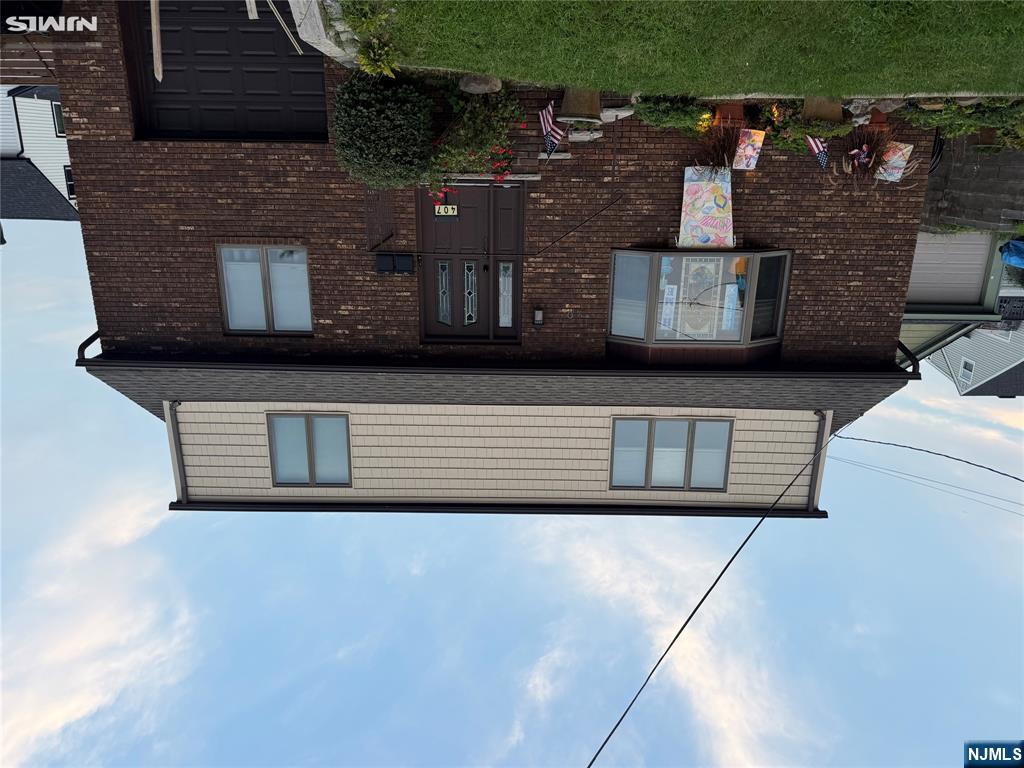 407 Berry Ave, Carlstadt, NJ 07072