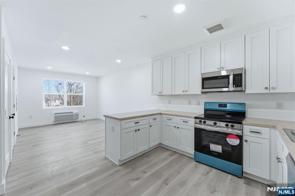 95 Shepherds Lane 301B - Photo 3