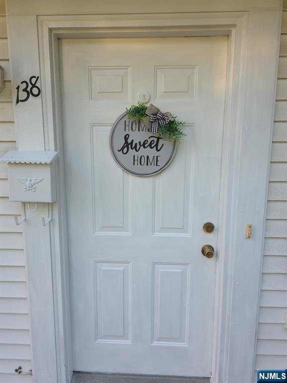 138 Ethel Avenue - Photo 2