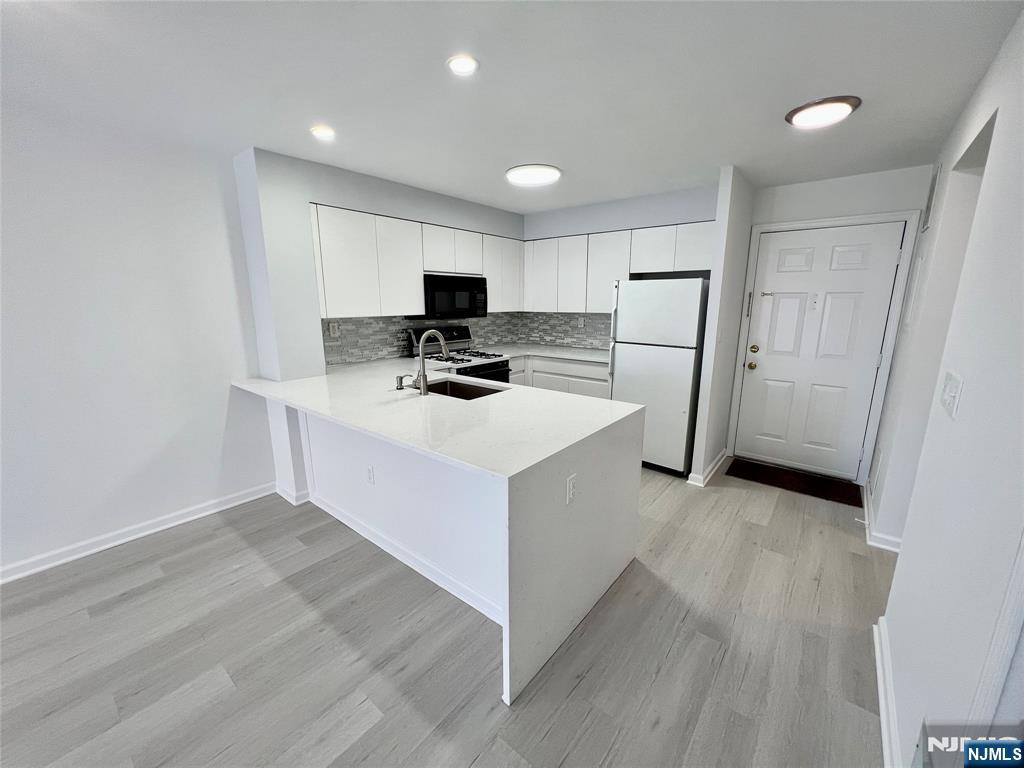404 Williams - Photo 4
