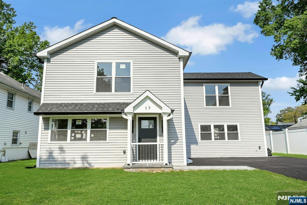 15 Seminole Avenue - Photo 1