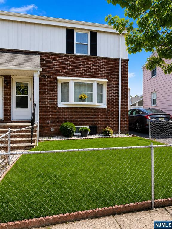 241 Highland Avenue - Photo 1