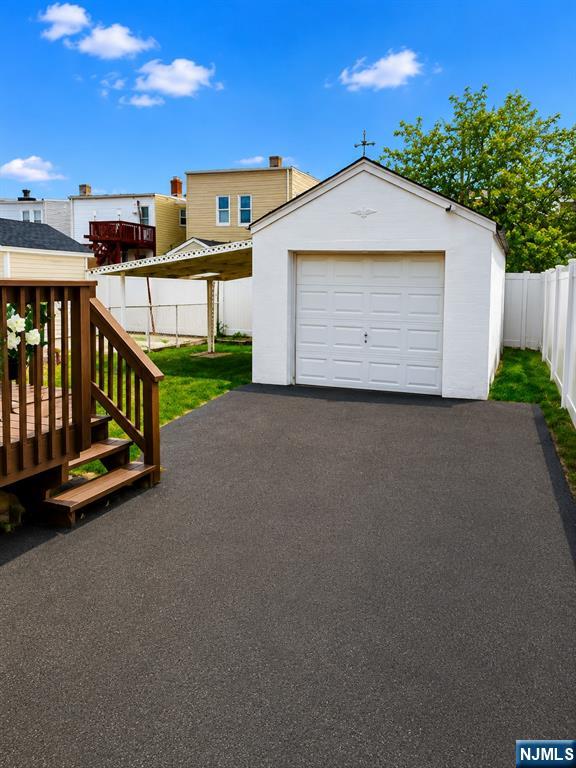 241 Highland Avenue - Photo 4