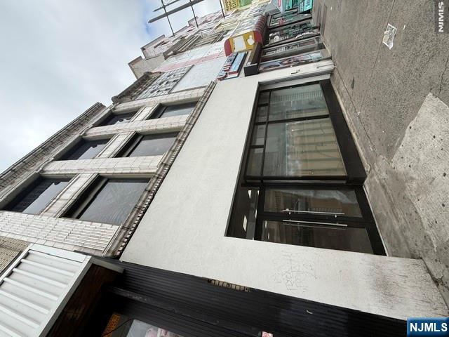 142-144 Main Street - Photo 3