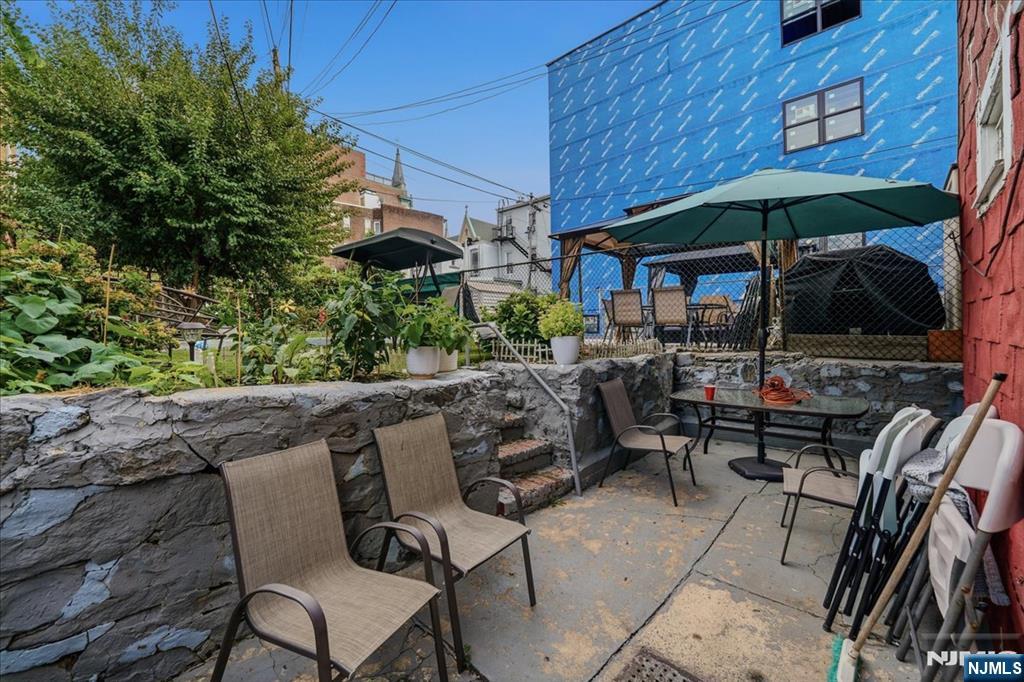 3rd image of 1410 Summit Ave, Union City, NJ 07087 | MLS# 26030924