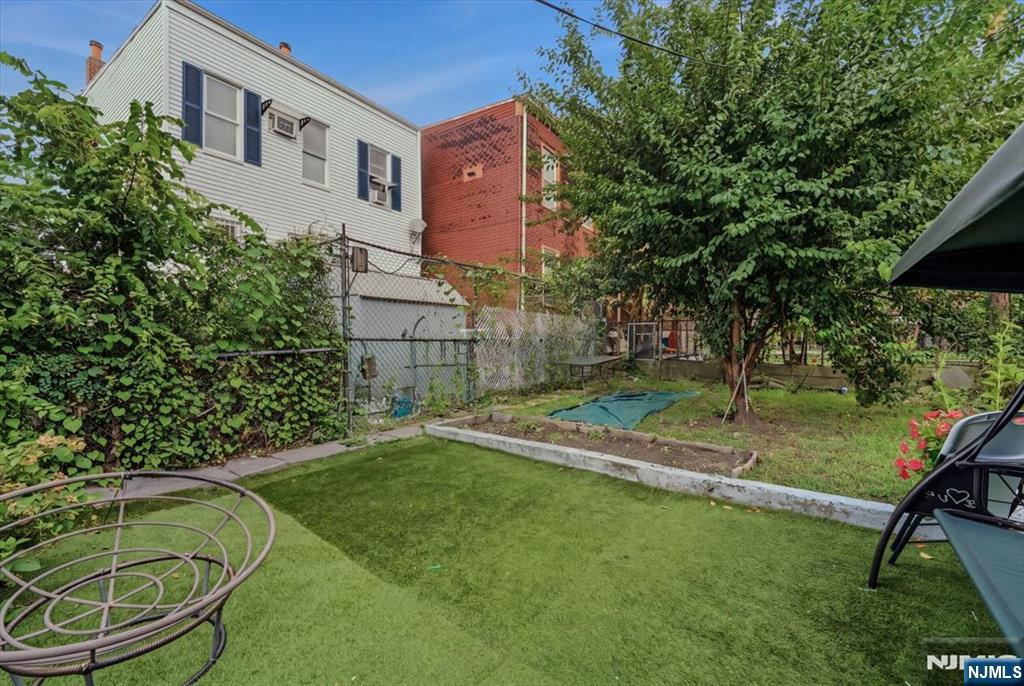 4th image of 1410 Summit Ave, Union City, NJ 07087 | MLS# 26030924